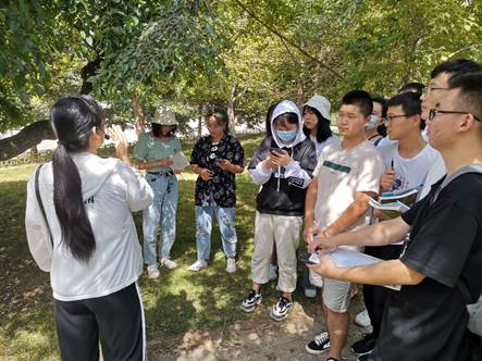 说明: D:\史雷(以前电脑文件)2014.9-2020.6\D盘\D-史雷\@植物学教学资料@\植物学\植物学实习\2020植物学实习\实习照片\QQ图片20200824104124.jpg